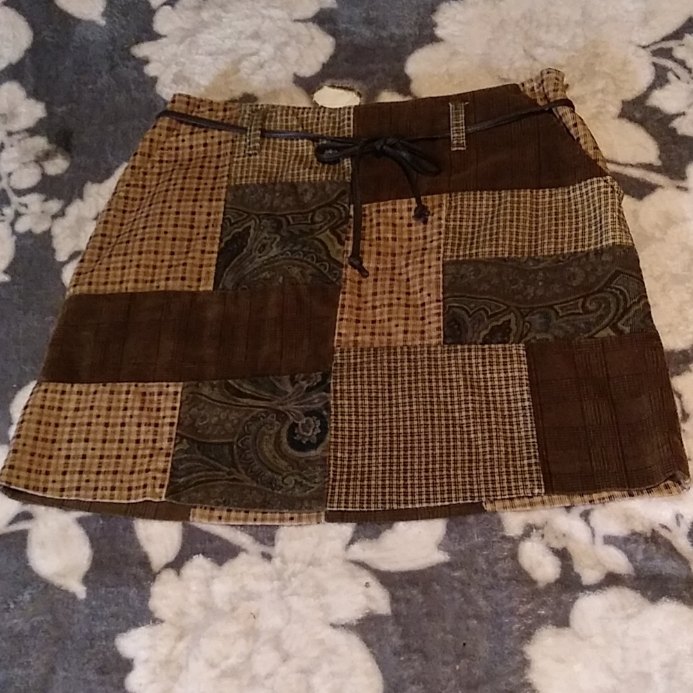 Cargo patch pattern mini skirt